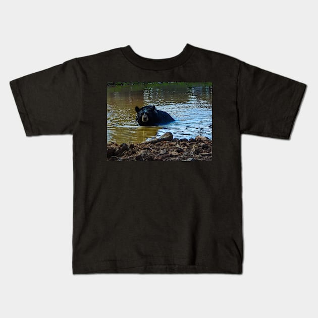 Bear Bath Kids T-Shirt by Ckauzmann